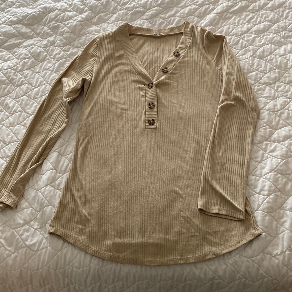 Khaki lightweight sweater. XL